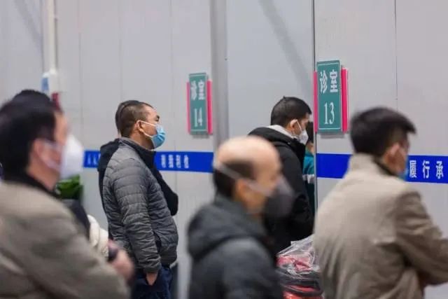 国家卫健委回应疫情相关问题：新冠死亡人数及判定标准等