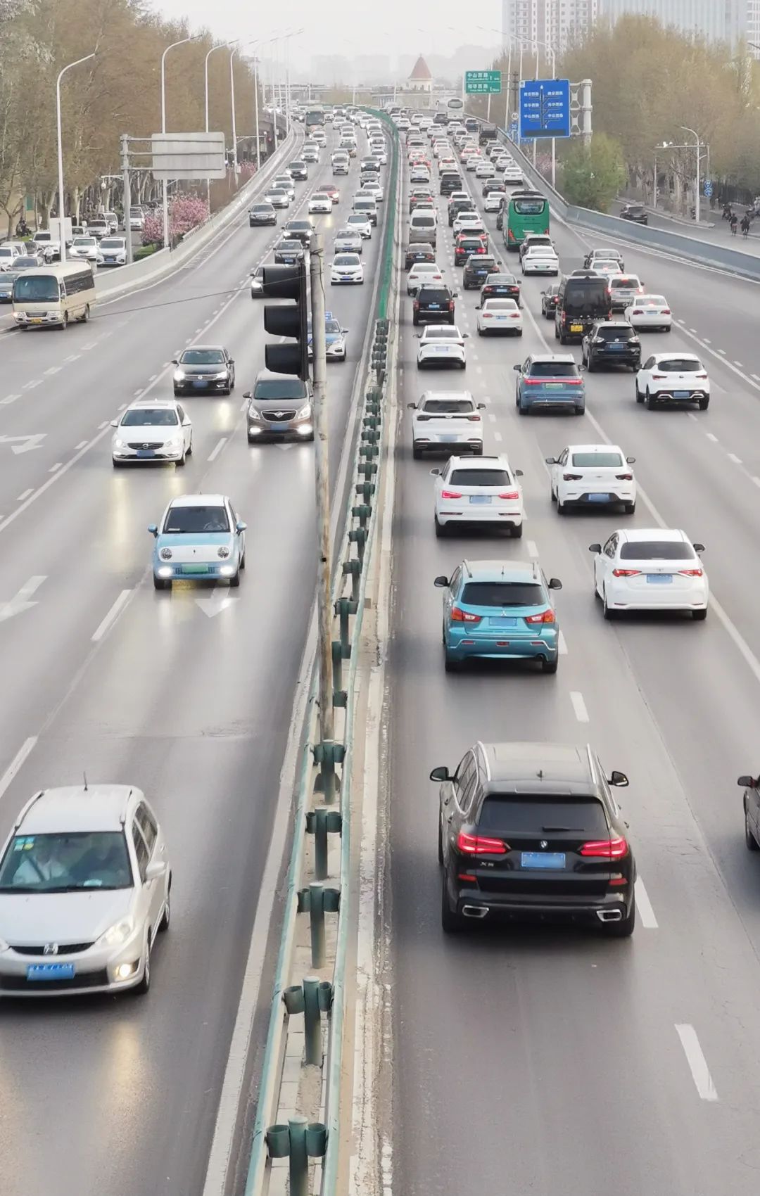 石家庄不限行后交通拥堵，城市管理者如何疏堵保畅？