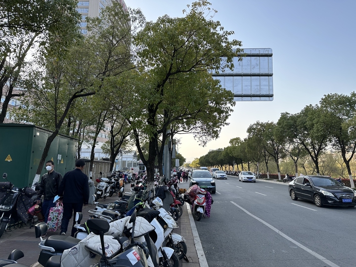 南昌取消限号后不拥堵,杭州能学到啥避免重回拥堵?