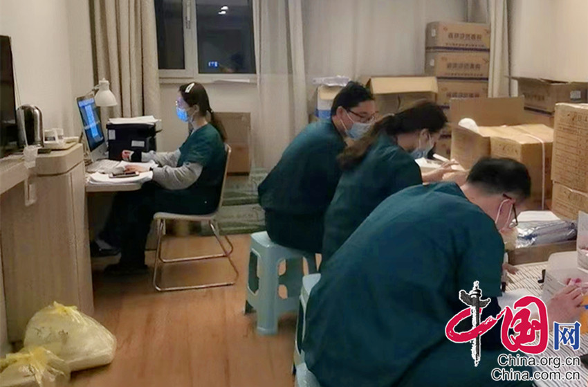 疫情隔离期,隔离酒店守护者贴心照料各类隔离人员