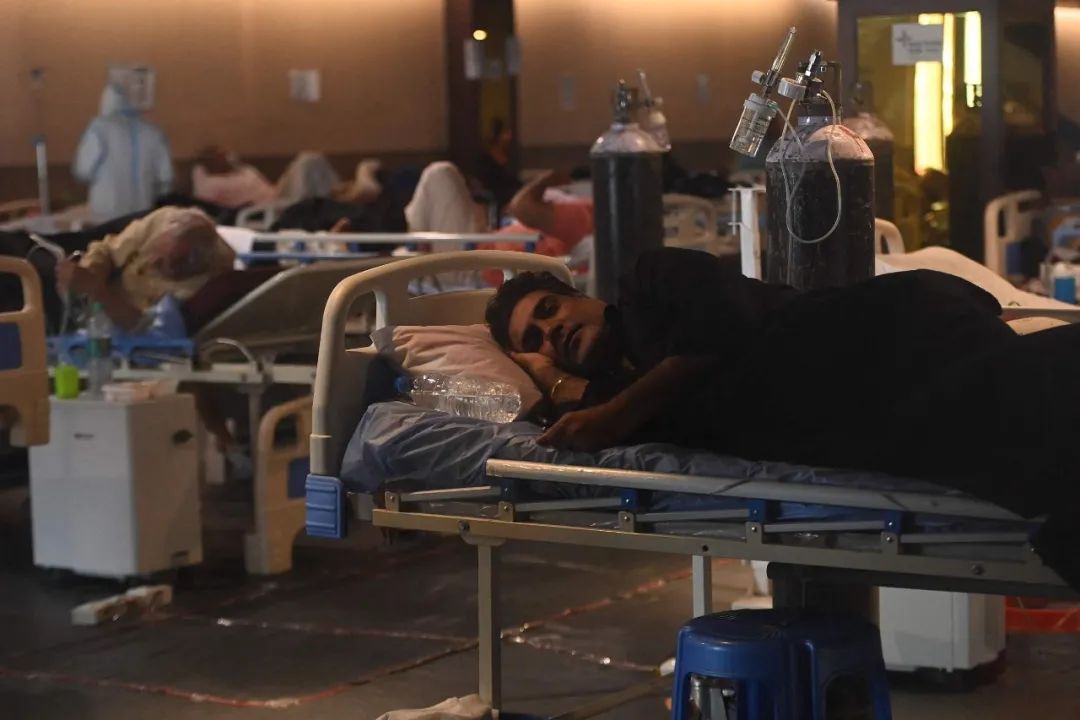 印度疫情二度爆发!单日新增41万创新高,华人生活受重创