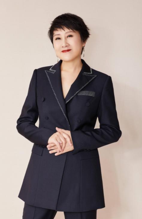 疫情下明星百态：有人被隔离，有人捐百万物资，有人工作停滞